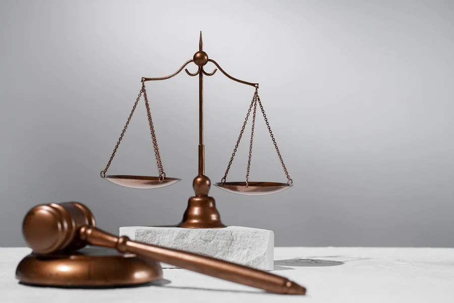 چه زمانی باید کسب و کار خود را ثبت کنیم؟ پاسخ کارشناسان حقوقی