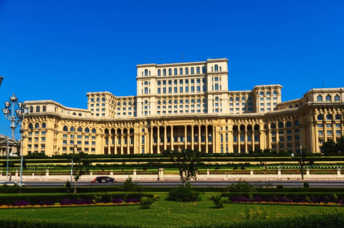 بخارست، رومانی | راهنمای جامع سفر و جاذبه های دیدنی