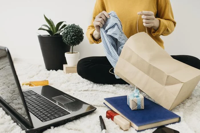 خرید اینترنتی لباس فرم